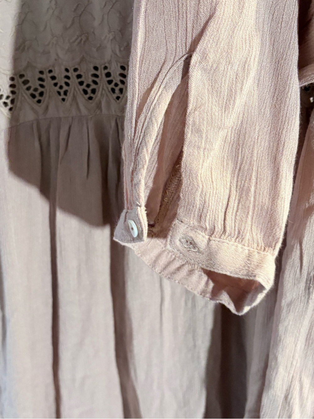 American Eagle Mauve Flowy Boho Eyelet Button-Front Blouse - Picture 4 of 6